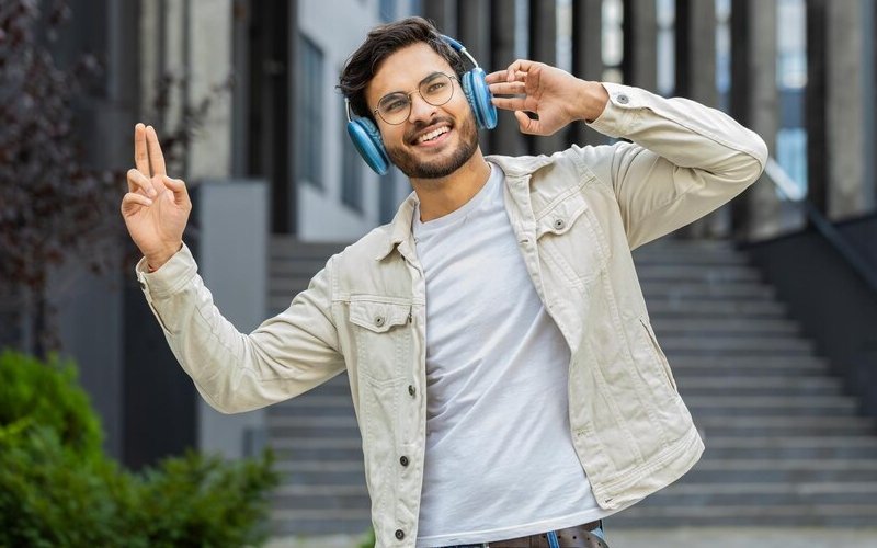 Fresh Tracks for the Weekend